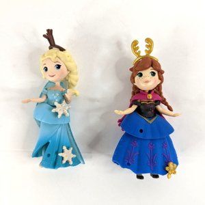Disney Frozen Little Kingdom Princess Elsa and Anna 3-Inch Figures Snap-Ins